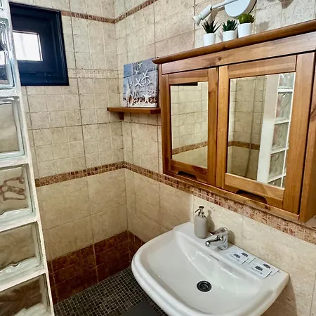 Willa Morrina By Vulcano Homes Playa Honda (Lanzarote)